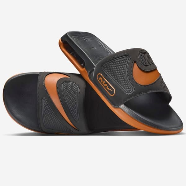 Chinelo Nike Air Max Cirro Slide para adultos, preto com detalhes em laranja
