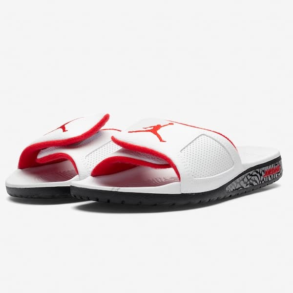 Chinelo Slide Jordan Nike Hydro III Retrô branco e vermelho