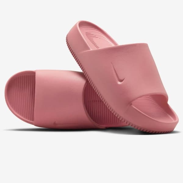 Chinelos Nike Calm Essential rosa, minimalistas e confortáveis, com sola texturizada.