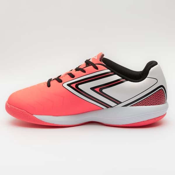Chuteira Futsal Infantil Umbro Pro 5 rosa e preto com sola branca