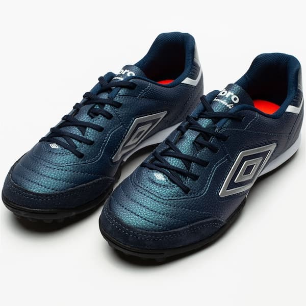 Chuteira Society Adulto Umbro Speciali Classic