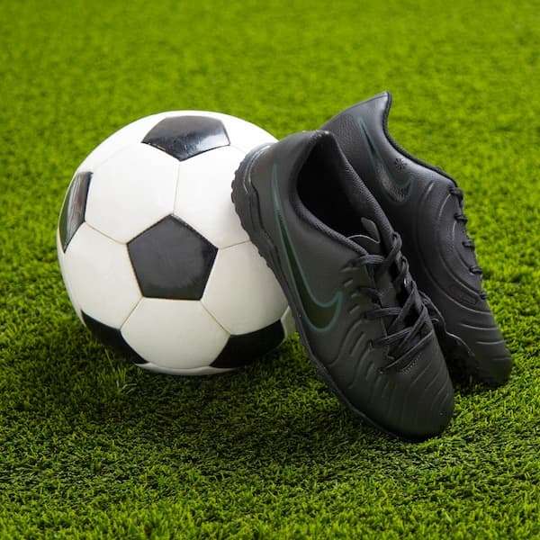 Chuteira Society Infantil Nike Tiempo Legend 10 Club