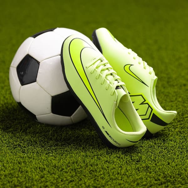 Chuteira Society Infantil Nike Mercurial Vapor 16 Club