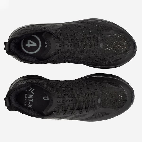 Tênis de corrida Olympikus Corre 4 preto, com tecnologia de amortecimento.