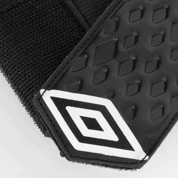 Luvas de Goleiro Umbro Class Adulto