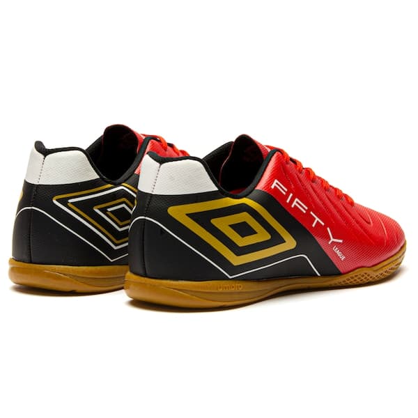 Par de Chuteira Futsal Umbro Fifty VI League Vermelho Preto Amarelo.