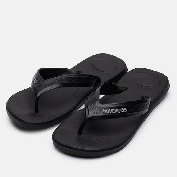 Par de sandálias Havaianas Top Max Comfort preto, com design ergonômico e logotipo.