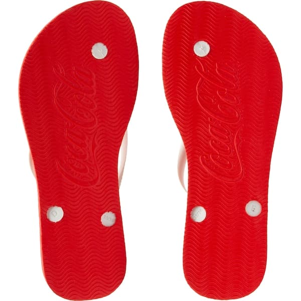 Chinelo feminino Coca-Cola Share a Coke, cor vermelha, com sola texturizada.