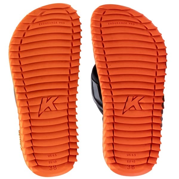 Sapatilha Kenner Kivah Full Force para adultos, sola laranja com detalhes da marca Kenner e tamanhos.