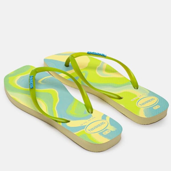 Havaianas Slim Square Flip Flops Jelly verde e azul, estilo verão, com logo Havaianas.