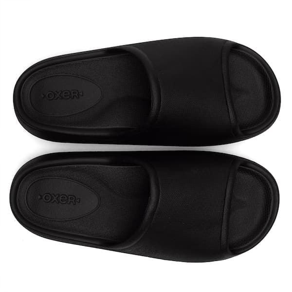 Chinelo de dedo preto Oxer Vega com sola de borracha texturizada.