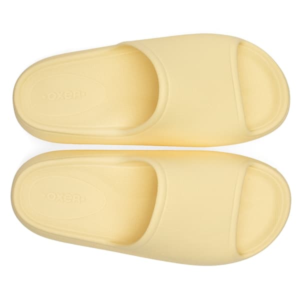 Chinelo de dedo Oxer Vega amarelo, confortável e estiloso, perfeito para uso casual.