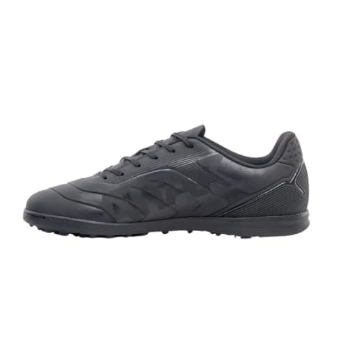 Tênis de futebol Umbro Attak III Society para grama artificial, preto, vista lateral.