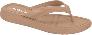 Chinelo feminino Moleca bege com tiras de borracha e texto moleca