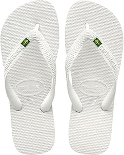 Par de chinelos brancos Havaianas Brasil com logotipo na sola