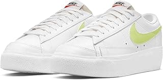 Tênis Nike Blazer Low Platform feminino branco com detalhes verdes