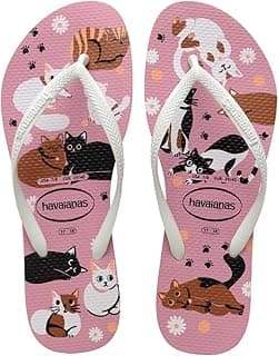 Sandálias Havaianas infantis com estampa de gatos e cães rosa, branco e marrom