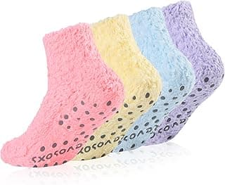 Meias felpudas Revosoxs para mulheres e homens, cores rosa, amarelo, azul e lilás, com padrão de bolinhas pretas.