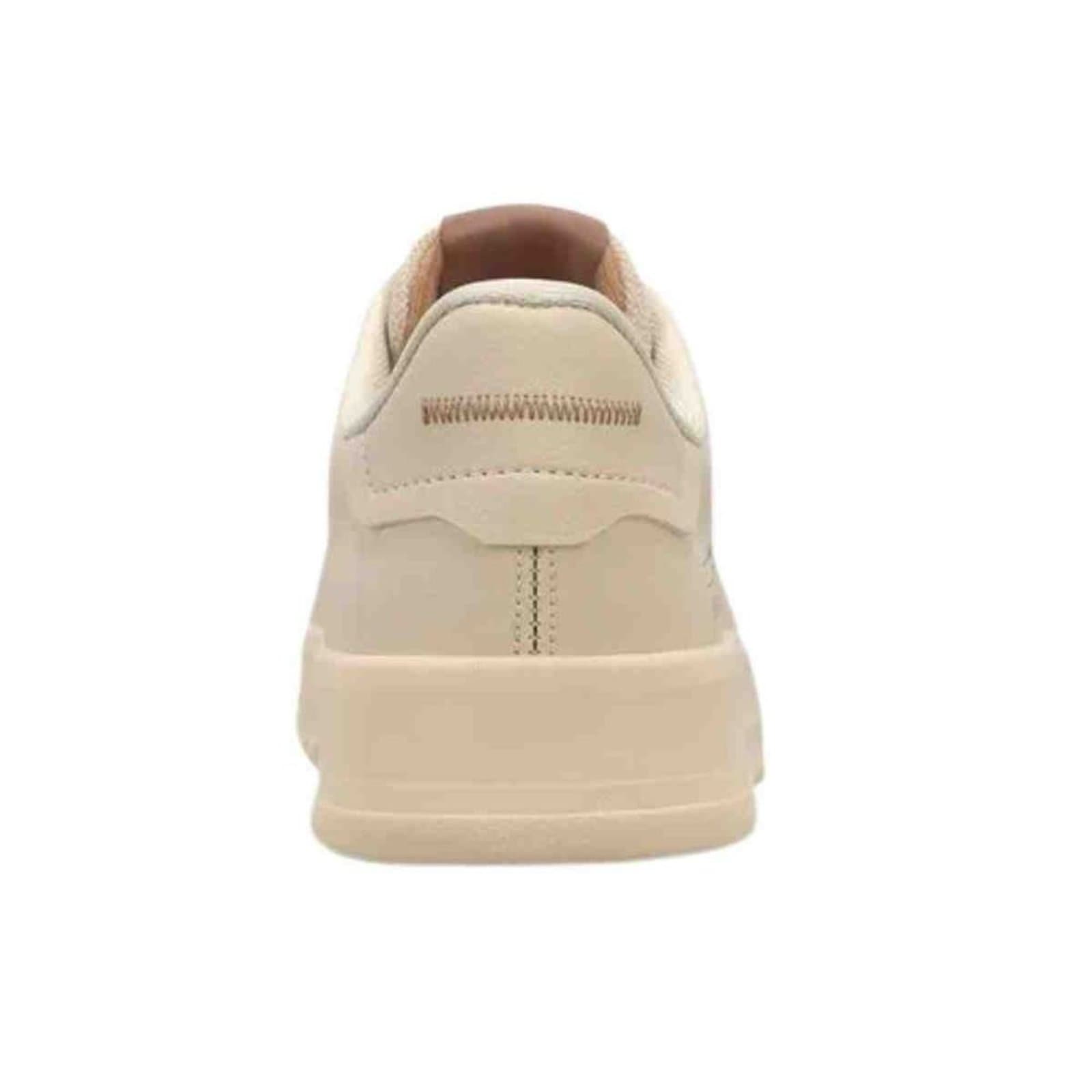 Tênis Olympikus Eros 2 bege, estilo casual, em couro, feminino, vista traseira.
